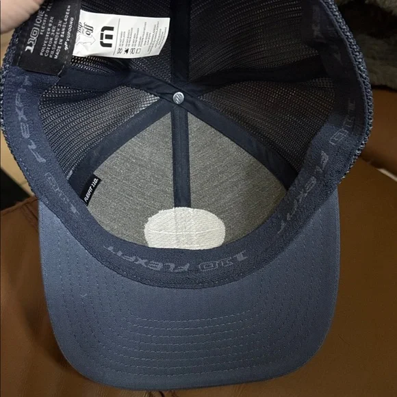 Travis Mathew Blue and Gray Hat - Picture 6 of 7